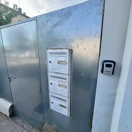 T2 Hyper Centre De Denis De Pile Апартаменты