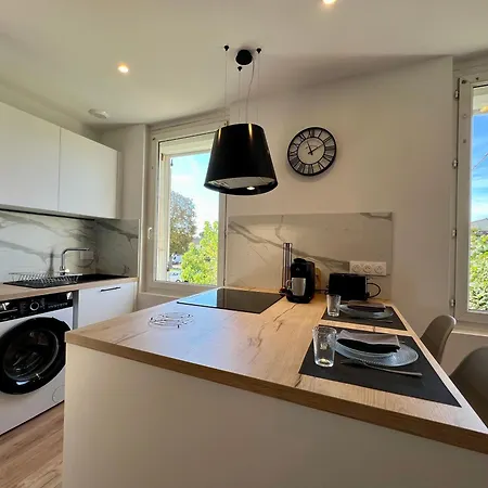 Апартаменты T2 Hyper Centre De Denis De Pile