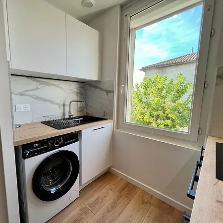 T2 Hyper Centre De Denis De Pile Saint-Denis-de-Pile