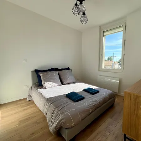 T2 Hyper Centre De Denis De Pile アパート Saint-Denis-de-Pile